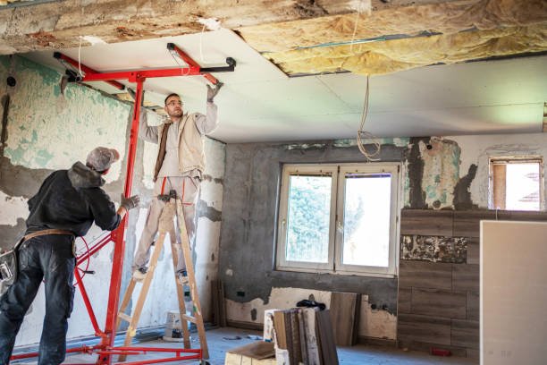 Best Types of Insulation in Strathmore, CA
